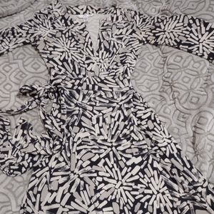 Diane von furstenberg wrap around dress